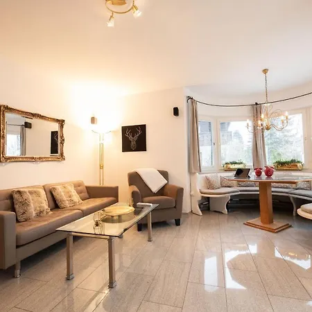 Romantik 加爾米施-帕滕基興